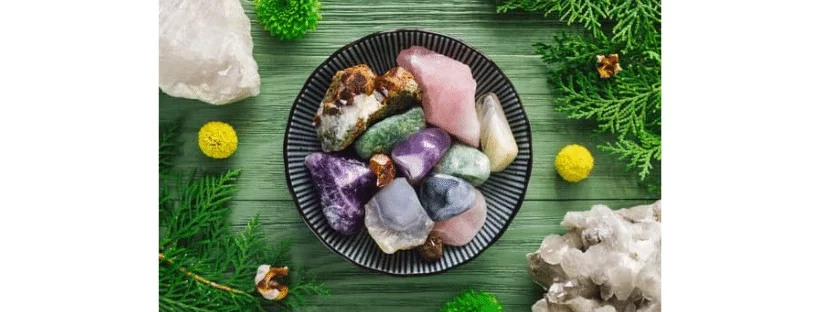 LES PIERRES NATURELLES ET LEURS BIENFAITS