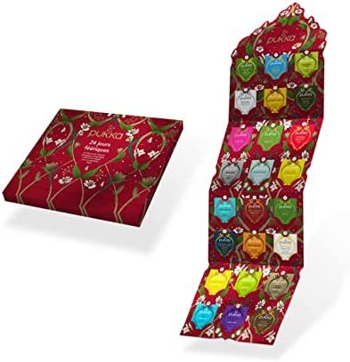 Pukka Calendrier de l&rsquo;avent 2022, idée cadeau de Noël, sélection de 24 thé noir, thé vert et infusions biologiques, 100% d&rsquo;ingrédients issus de l&rsquo;agriculture biologique, idéal à offrir, 24 sachets